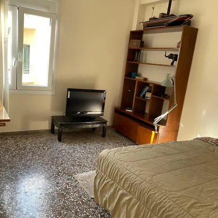 Apartment Quiet Bright Just Renewed Floor At Lycabetous