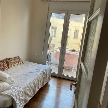 Quiet Bright Just Renewed Floor At Lycabetous Appartement Athene